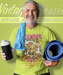 Bear Whiz Beer Brewed In Bishop California V Neck TShirt