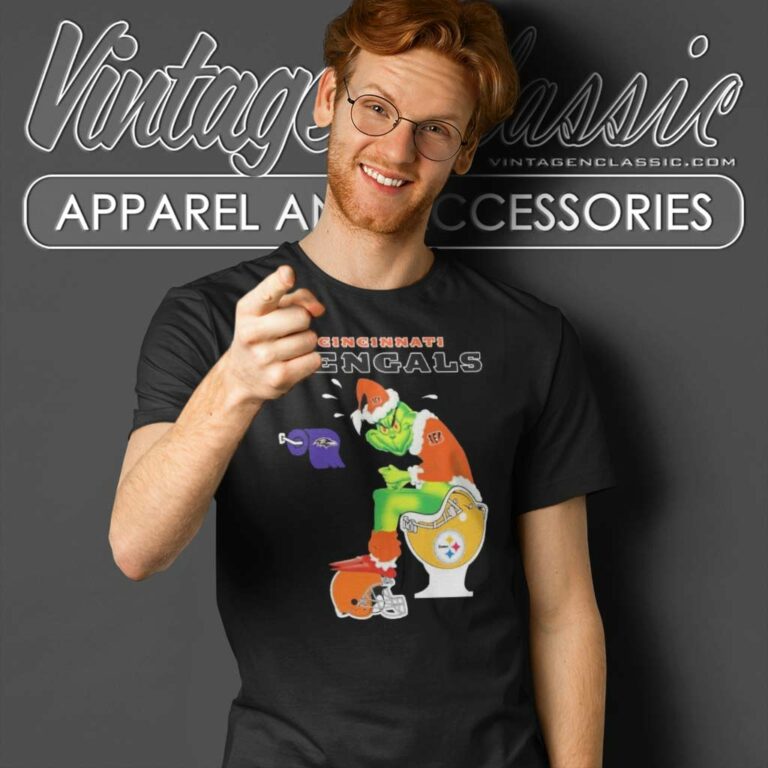 Bengals Grinch Shitting On Toilet Pittsburgh Steelers T Shirt Bengals Grinch Shitting On Toilet Pittsburgh Steelers T Shirt