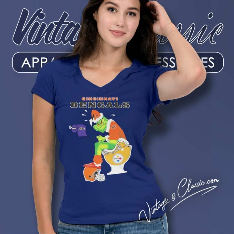 Bengals Grinch Shitting On Toilet Pittsburgh Steelers V Neck TShirt Bengals Grinch Shitting On Toilet Pittsburgh Steelers V Neck TShirt