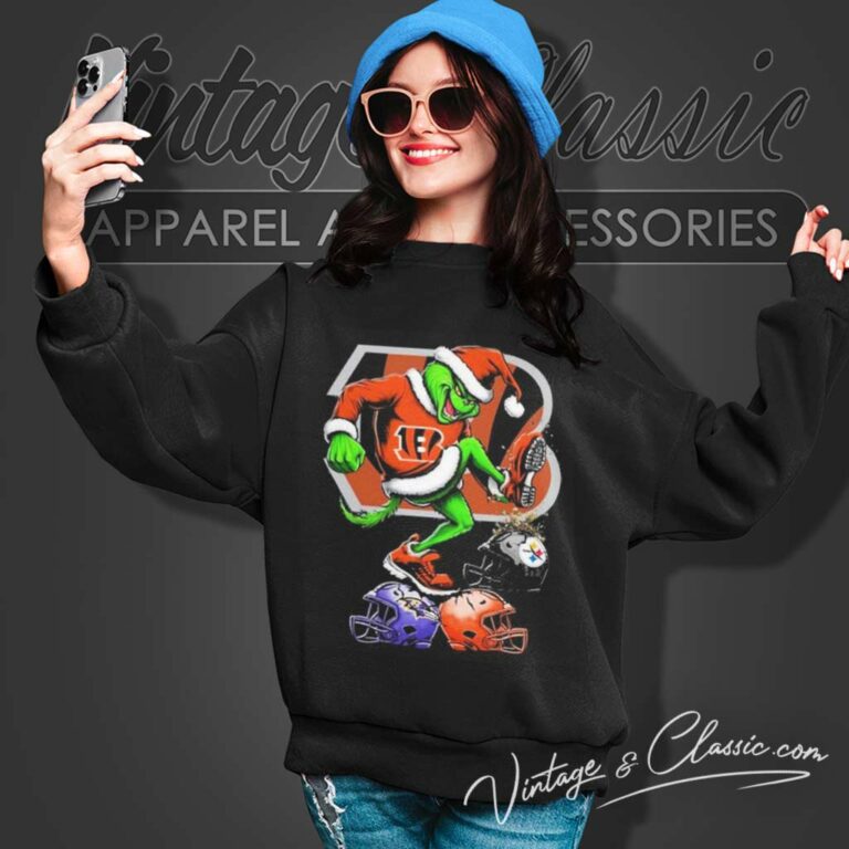 Bengals The Grinch Stomp On Nfl Teams Christmas Sweatshirt Bengals The Grinch Stomp On Nfl Teams Christmas Sweatshirt