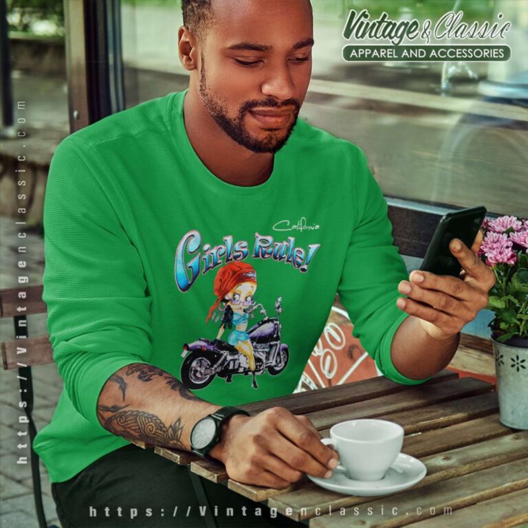 Betty Boop Girls Rule Graphic Sweatshirt Betty Boop Girls Rule Graphic Sweatshirt