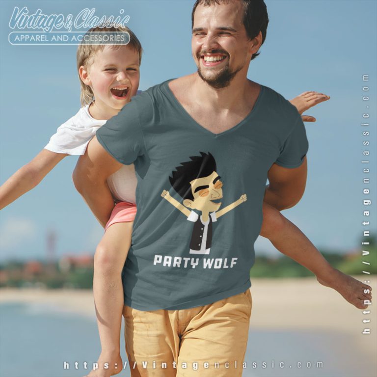 Big Mouth Party Wolf V Neck TShirt Big Mouth Party Wolf V Neck TShirt