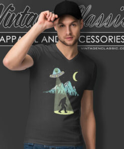 Bigfoot Shirt Bigfoot Ufo Abduction Moon Mountain Alien V Neck TShirt