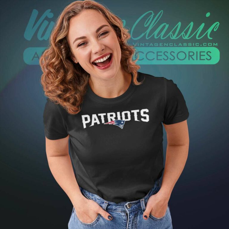 Bill Belichick Hoodie New England Patriots Coach Bill Belichick Red Hoodie Women TShirt Bill Belichick Hoodie New England Patriots Coach Bill Belichick Red Hoodie Women TShirt