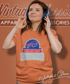 Bills 2023 Afc East Division Champions Hatpin Logo Women T Shirt
