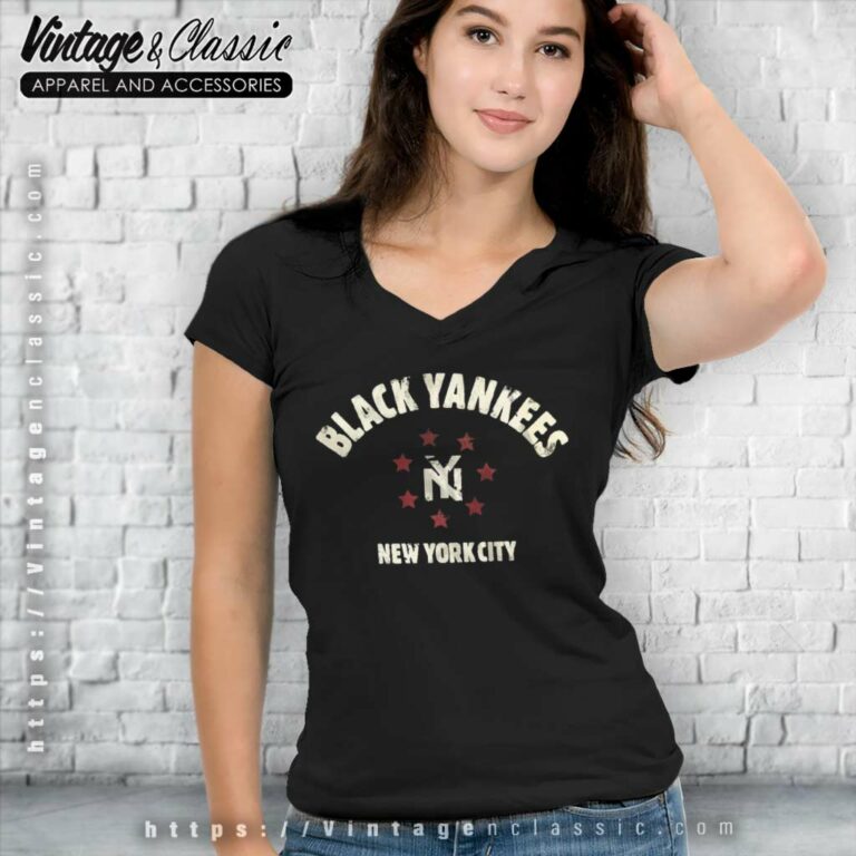 Black Yankees New York City V Neck TShirt Black Yankees New York City V Neck TShirt