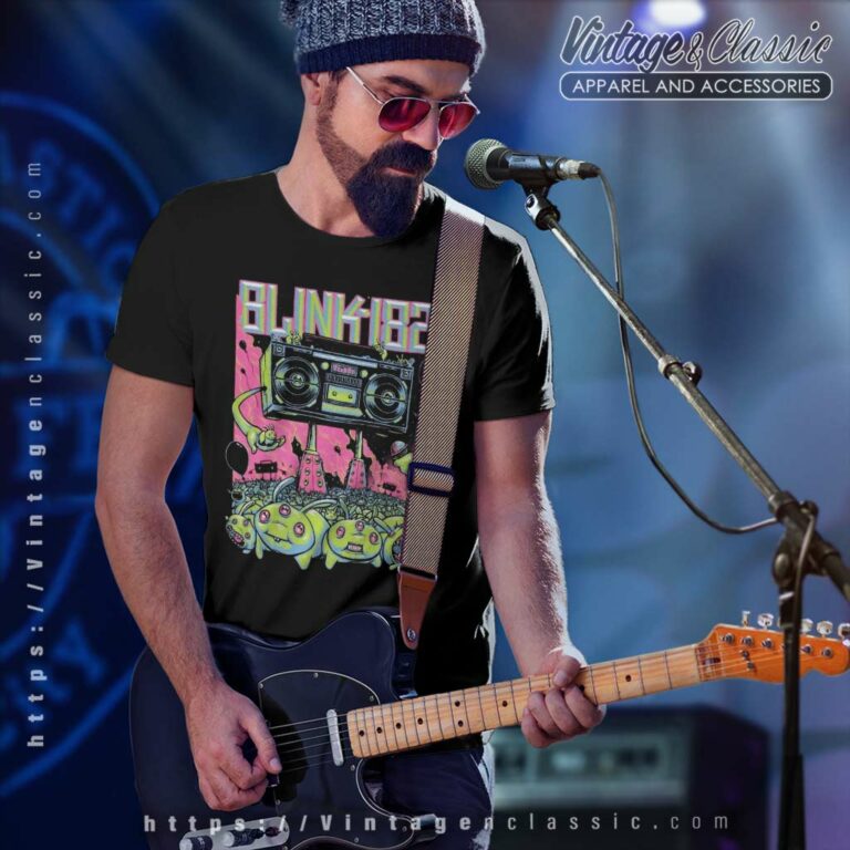 Blink 182 Boombox Aliens Fluorescent T Shirt Blink 182 Boombox Aliens Fluorescent T Shirt