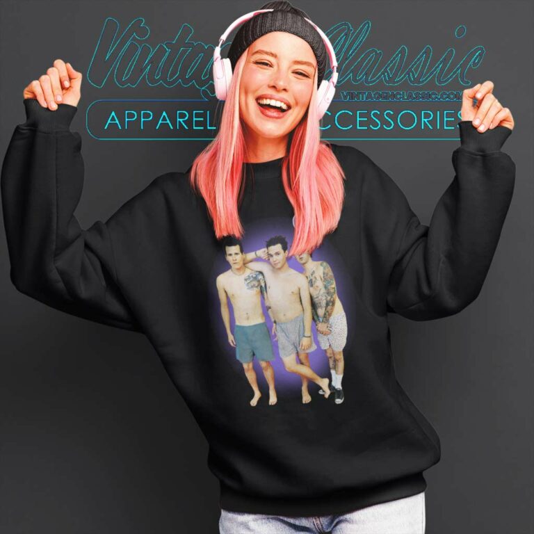 Blink 182 Poster Sweatshirt Blink 182 Poster Sweatshirt
