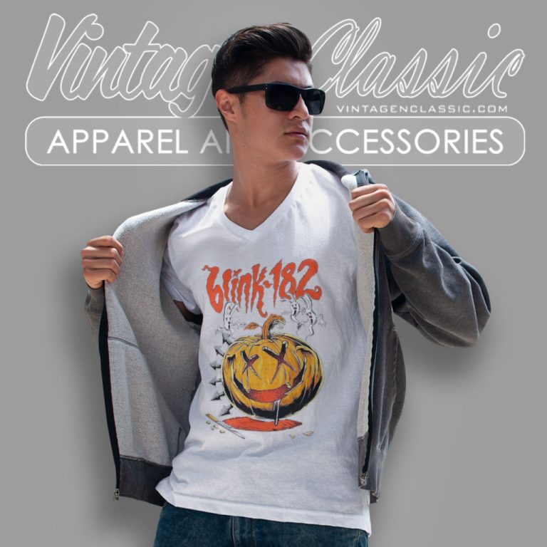 Blink 182 Pumpkin Halloween V Neck TShirt Blink 182 Pumpkin Halloween V Neck TShirt