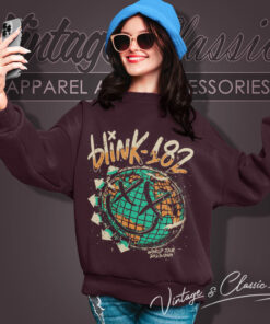 Blink 182 Shirt Concert Merch Rock Hard Tour 2023 2024 Sweatshirt