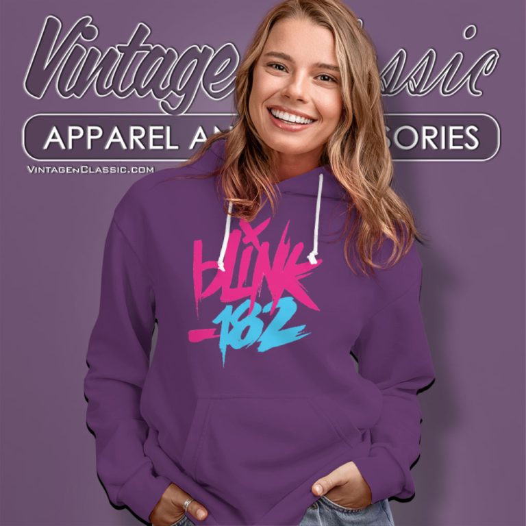 Blink 182 The World Tour Logo Hoodie Blink 182 The World Tour Logo Hoodie