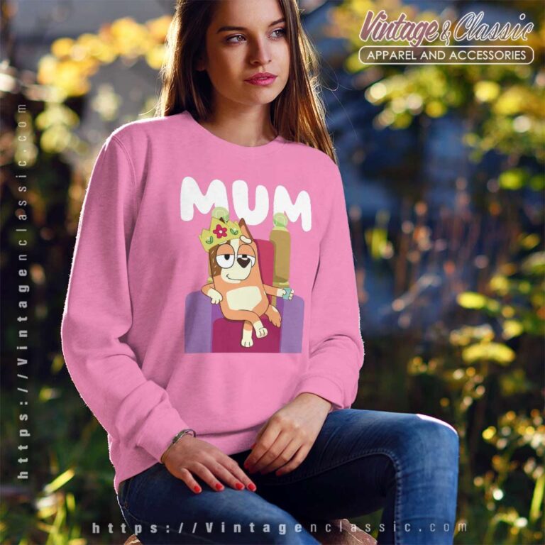 Bluey Chilli Mum Dogs Gift For Mom Sweatshirt Bluey Chilli Mum Dogs Gift For Mom Sweatshirt