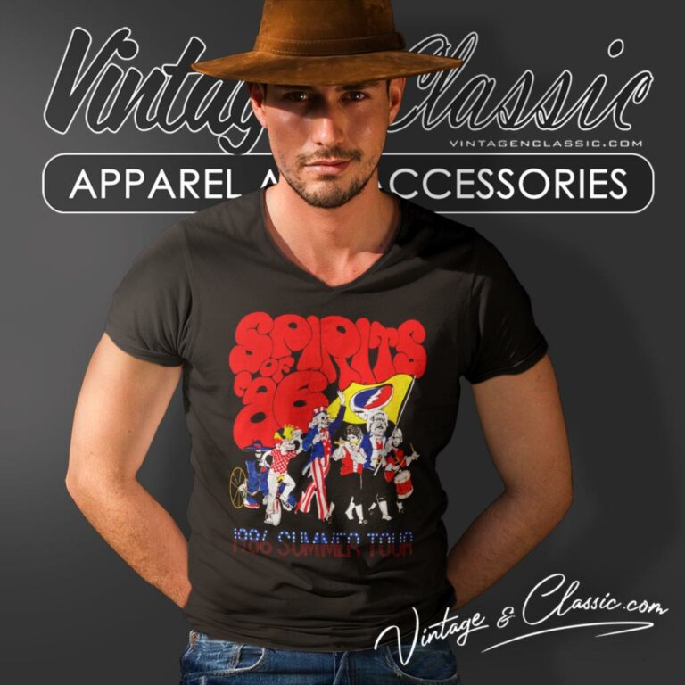 Bob Dylan 1986 Summer Tour V Neck TShirt Bob Dylan 1986 Summer Tour V Neck TShirt