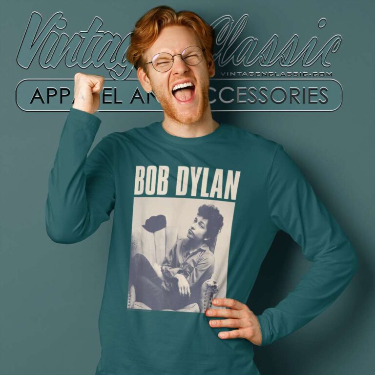 Bob Dylan Official Chair Photo Long Sleeve Tee Bob Dylan Official Chair Photo Long Sleeve Tee