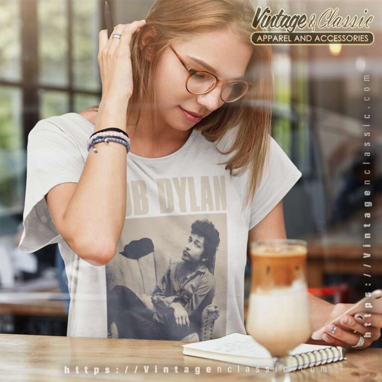 Bob Dylan Official Chair Photo Women TShirt Bob Dylan Official Chair Photo Women TShirt
