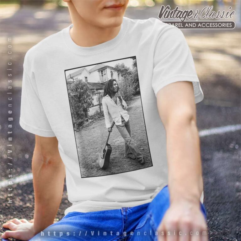 Bob Marley X David Burnett Black White Guitar T Shirt Bob Marley X David Burnett Black White Guitar T Shirt