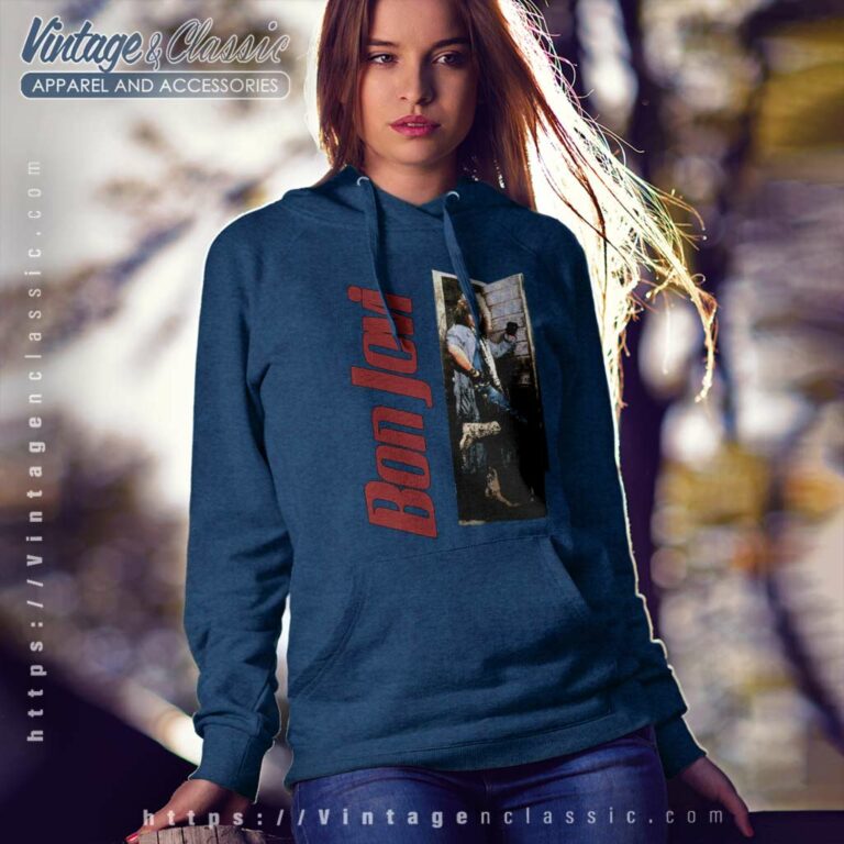 Bon Jovi Shirt Slippery When Wet World Tour Hoodie Bon Jovi Shirt Slippery When Wet World Tour Hoodie