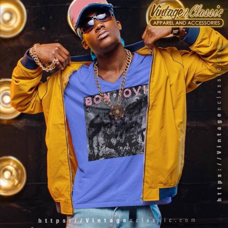 Bon Jovi Slippery When Wet V Neck TShirt Bon Jovi Slippery When Wet V Neck TShirt