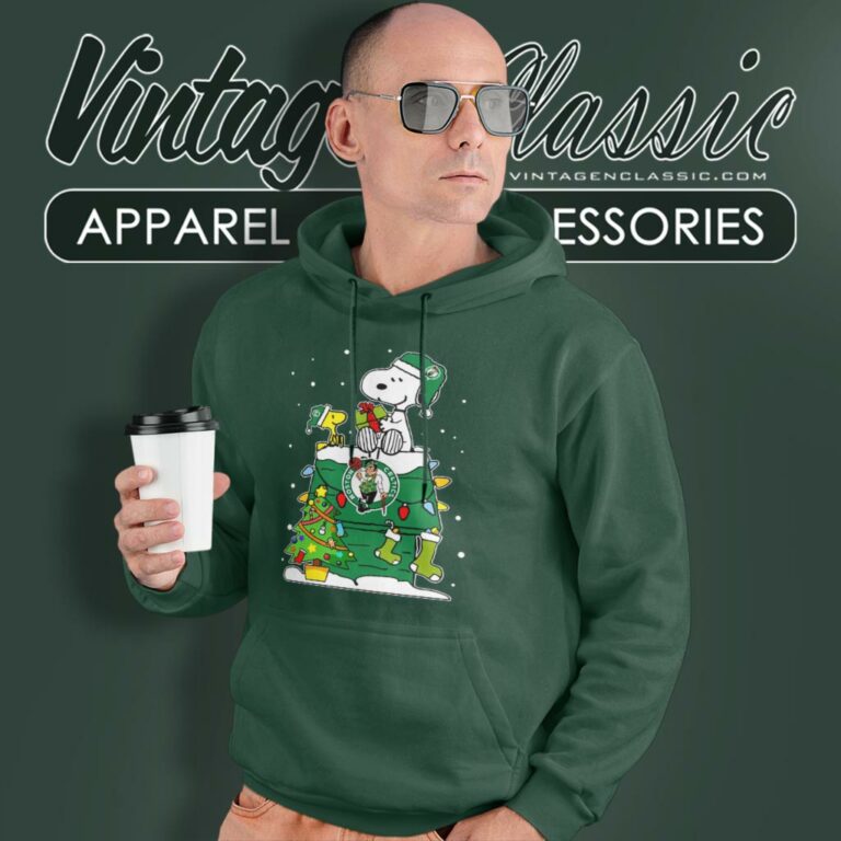 Boston Celtics Santa Snoopy Merry Christmas Hoodie Boston Celtics Santa Snoopy Merry Christmas Hoodie