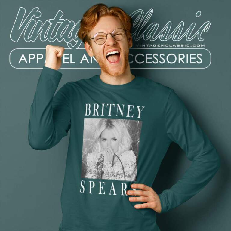 Britney Spears Classic Star Frame Long Sleeve Tee Britney Spears Classic Star Frame Long Sleeve Tee