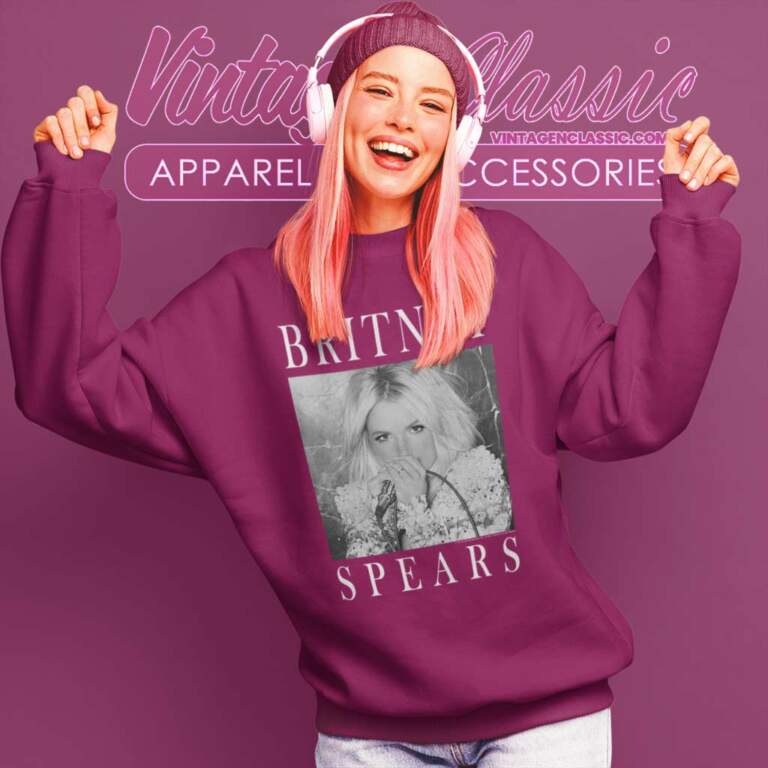 Britney Spears Classic Star Frame Sweatshirt Britney Spears Classic Star Frame Sweatshirt