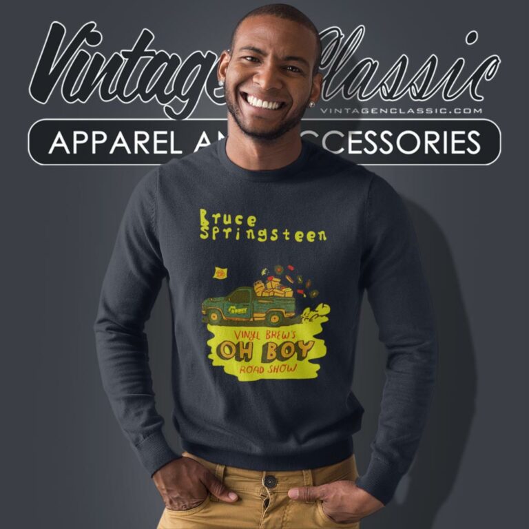 Bruce Springsteen Retro Car Sweatshirt Bruce Springsteen Retro Car Sweatshirt