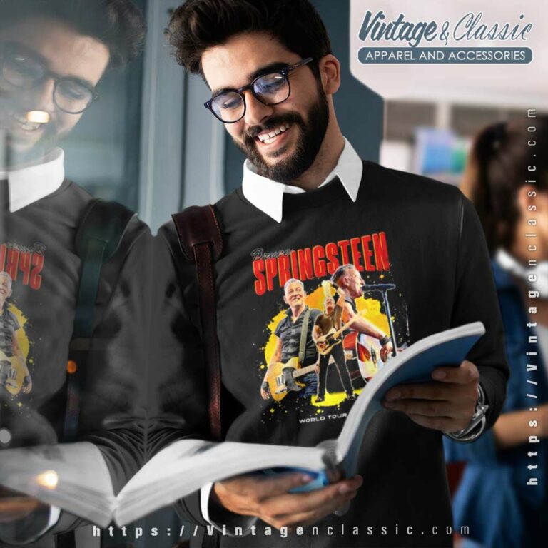 Bruce Springsteen World Tour 2023 Sweatshirt Bruce Springsteen World Tour 2023 Sweatshirt