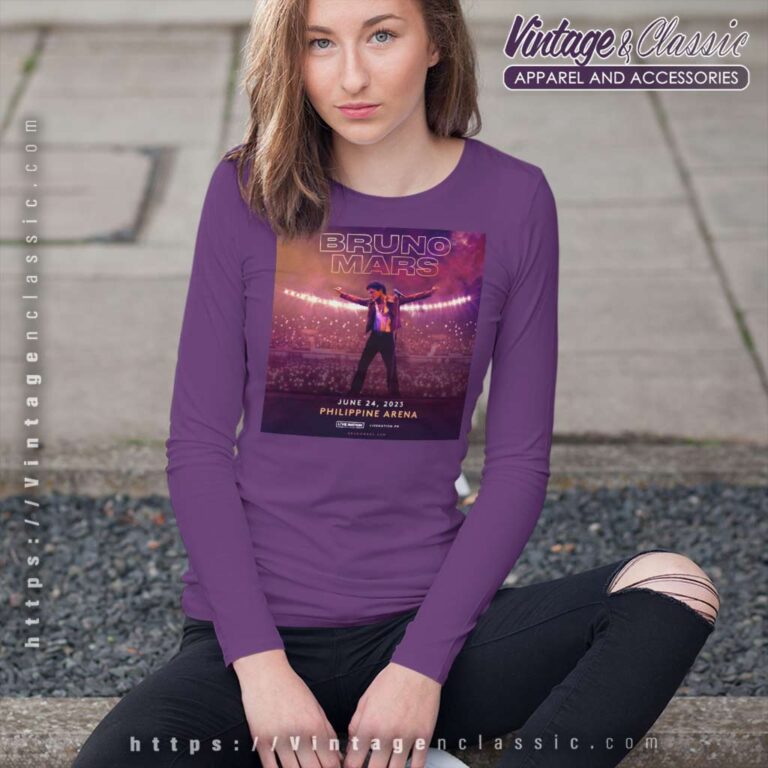 Bruno Mars World Tour 2023 Poster Long Sleeve Tee Bruno Mars World Tour 2023 Poster Long Sleeve Tee
