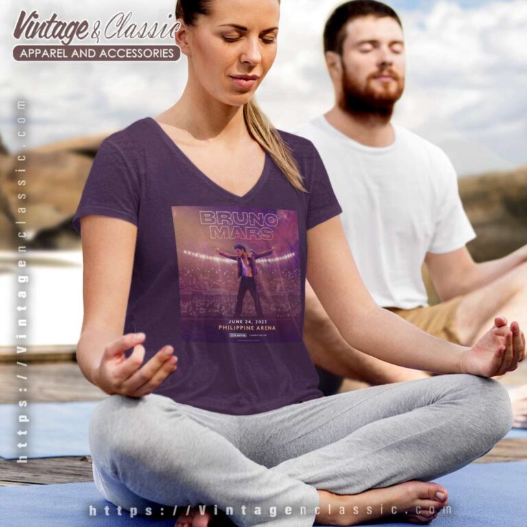Bruno Mars World Tour 2023 Poster V Neck TShirt Bruno Mars World Tour 2023 Poster V Neck TShirt