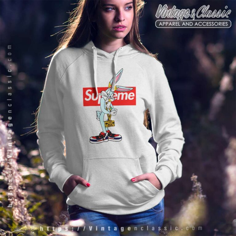 Bugs Bunny Supreme Gold Chain Hoodie Bugs Bunny Supreme Gold Chain Hoodie