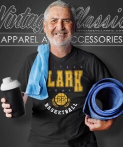 Caitlin Clark 22 Iowa Basketball V Neck TShirt