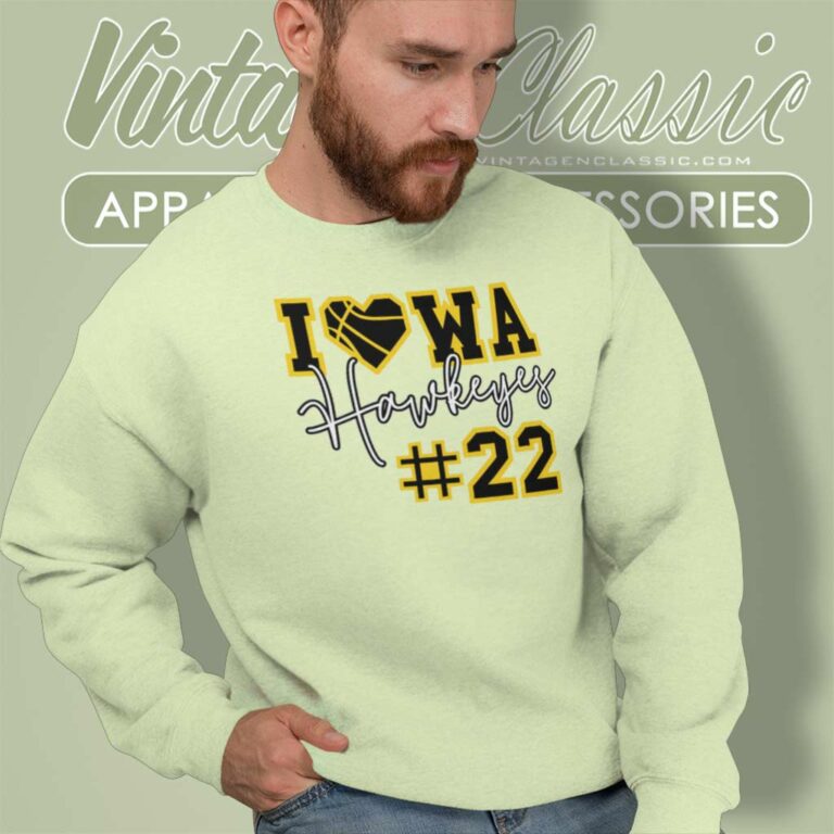 Caitlin Clark Love Iowa Hawkeyes Sweatshirt Caitlin Clark Love Iowa Hawkeyes Sweatshirt