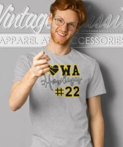 Caitlin Clark Love Iowa Hawkeyes T Shirt