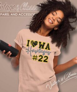 Caitlin Clark Love Iowa Hawkeyes Women TShirt