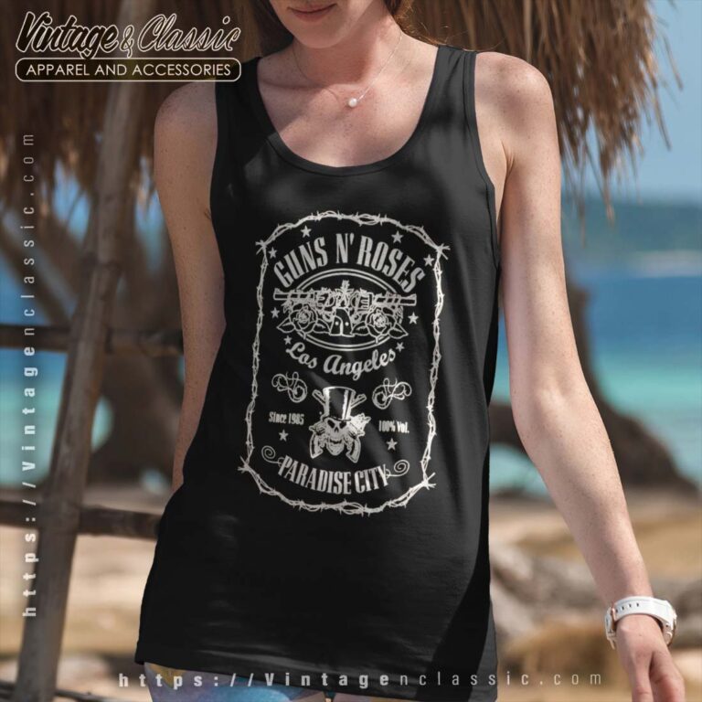 Camiseta Guns And Roses Paradise City 2023 Vneck Camiseta Guns And Roses Paradise City 2023 Vneck