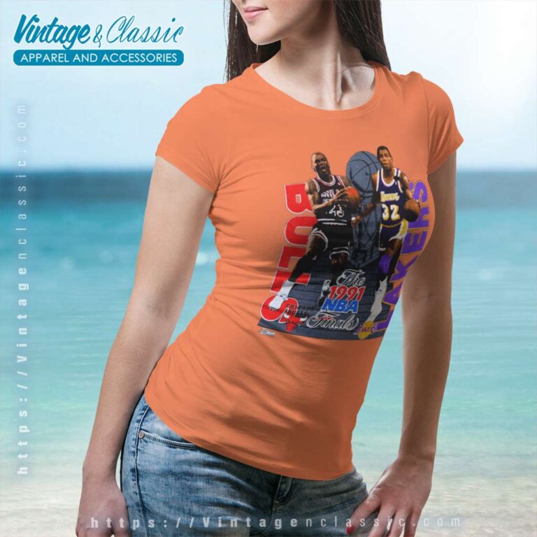 Caricature Bulls Lakers 1991 Nba Finals Women TShirt Caricature Bulls Lakers 1991 Nba Finals Women TShirt