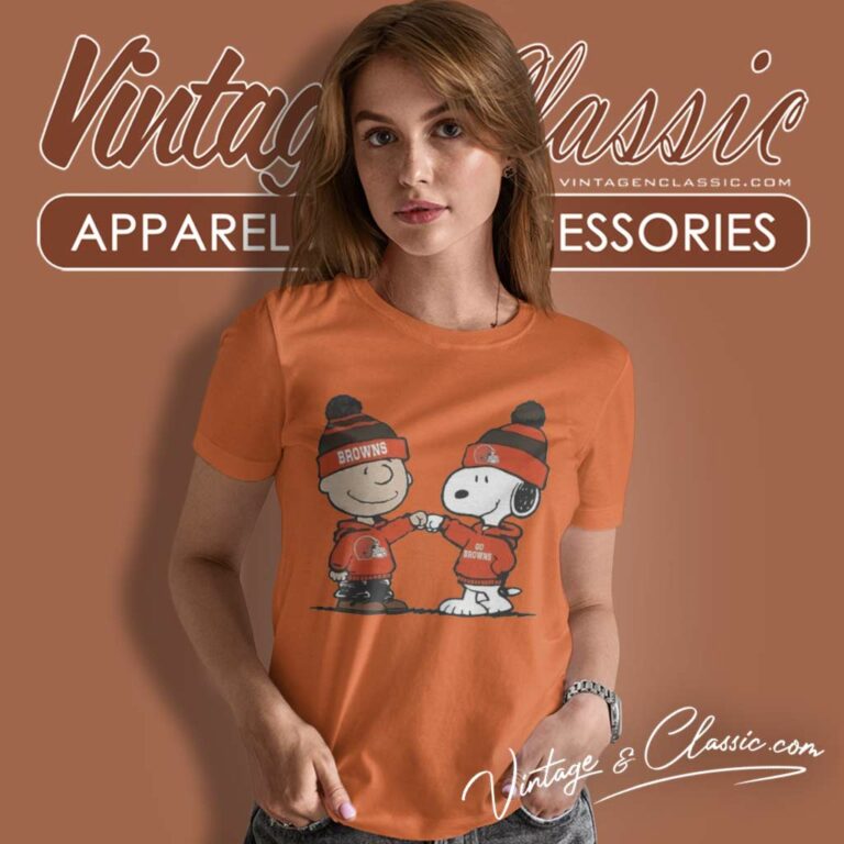 Charlie Brown And Snoopy Cleveland Browns Football Women TShirt Charlie Brown And Snoopy Cleveland Browns Football Women TShirt