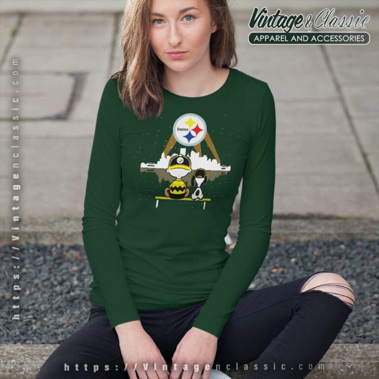 Charlie Brown And Snoopy Dog Watching City Pittsburgh Steelers Long Sleeve Tee Charlie Brown And Snoopy Dog Watching City Pittsburgh Steelers Long Sleeve Tee