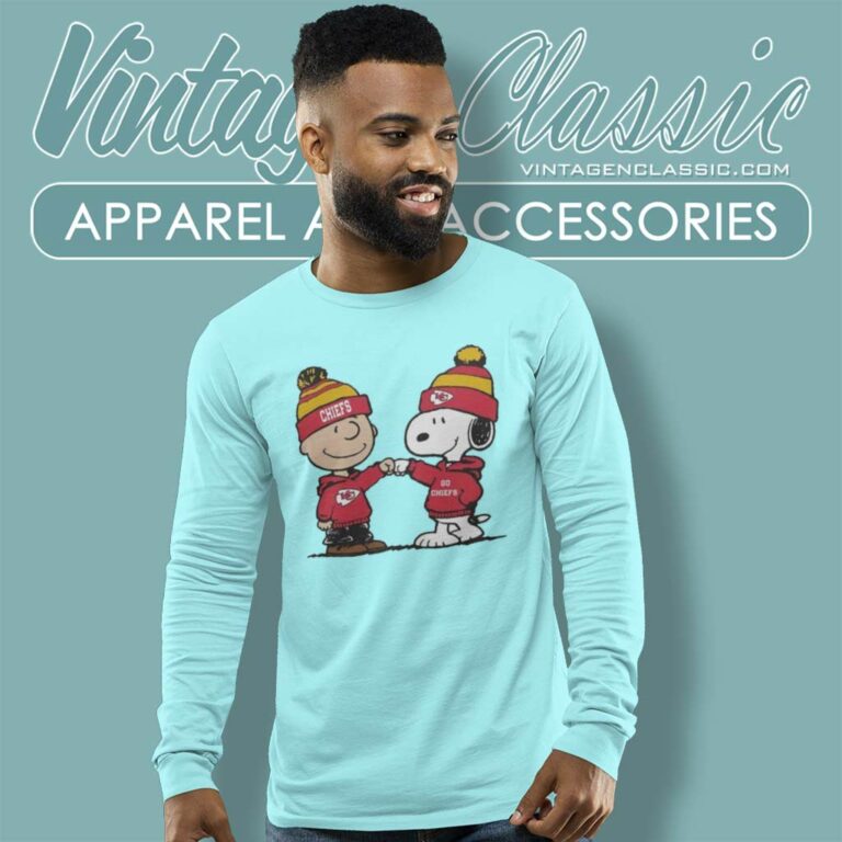 Charlie Brown And Snoopy Kansas City Chiefs Nfl Long Sleeve Tee Charlie Brown And Snoopy Kansas City Chiefs Nfl Long Sleeve Tee