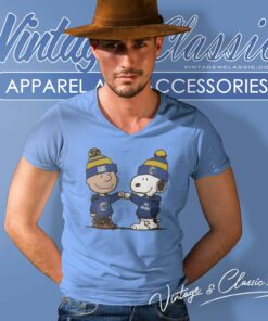 Charlie Brown And Snoopy Los Angeles Rams Football V Neck TShirt