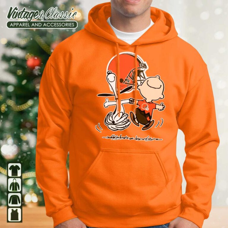 Charlie Brown Snoopy Cleveland Browns Hoodie Charlie Brown Snoopy Cleveland Browns Hoodie
