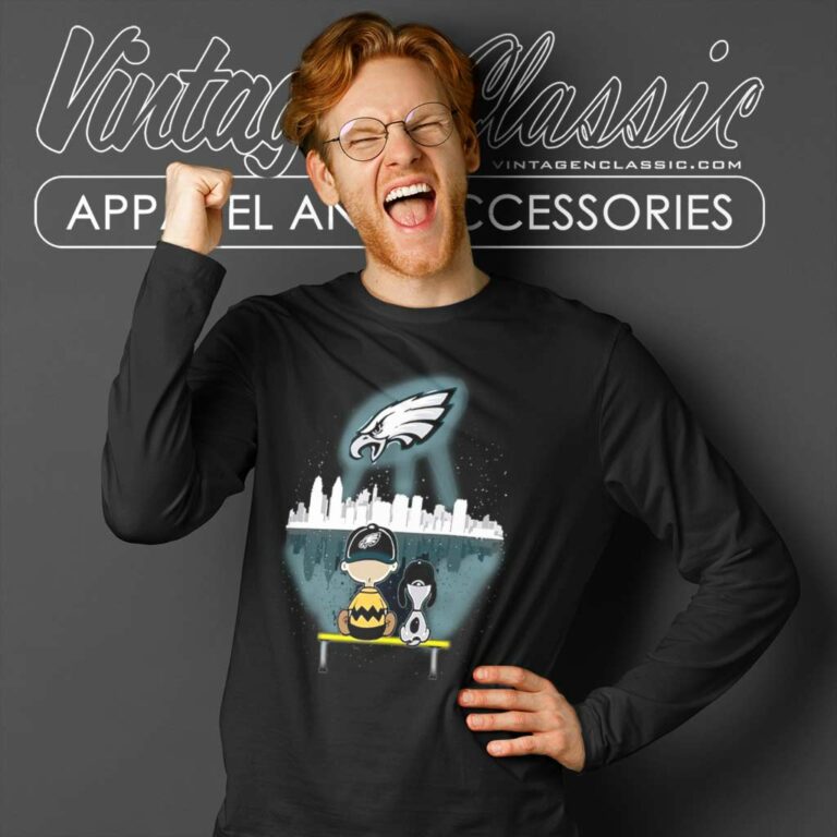 Charlie Brown Snoopy Dog Watching City Philadelphia Eagles Long Sleeve Tee Charlie Brown Snoopy Dog Watching City Philadelphia Eagles Long Sleeve Tee