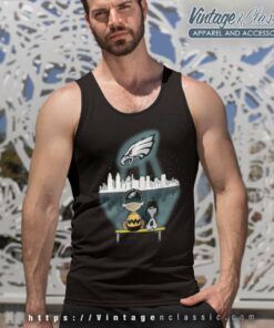 Charlie Brown Snoopy Dog Watching City Philadelphia Eagles Tank Top Racerback