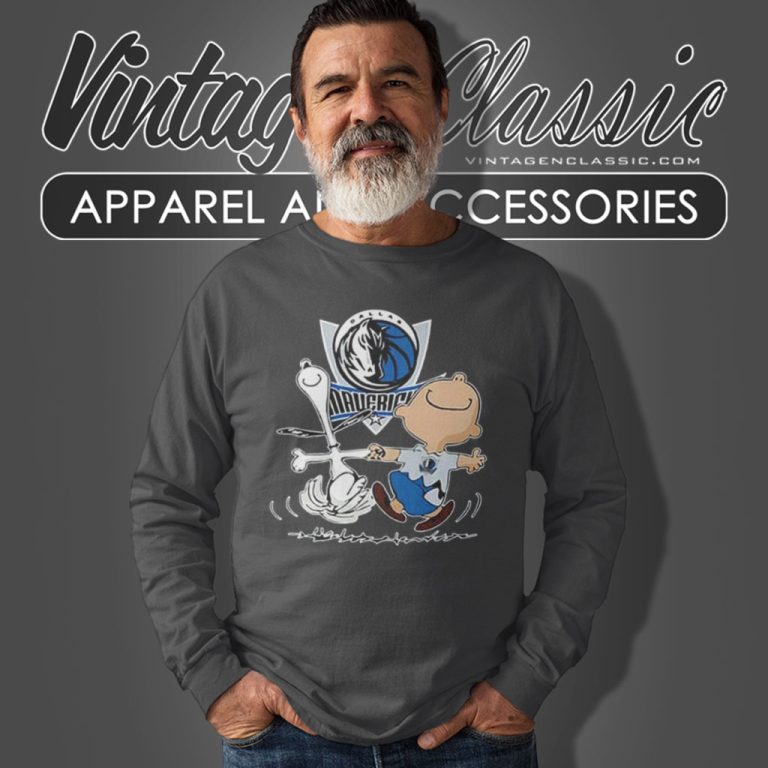 Charlie Brown Snoopy Happy Dallas Mavericks Long Sleeve Tee Charlie Brown Snoopy Happy Dallas Mavericks Long Sleeve Tee