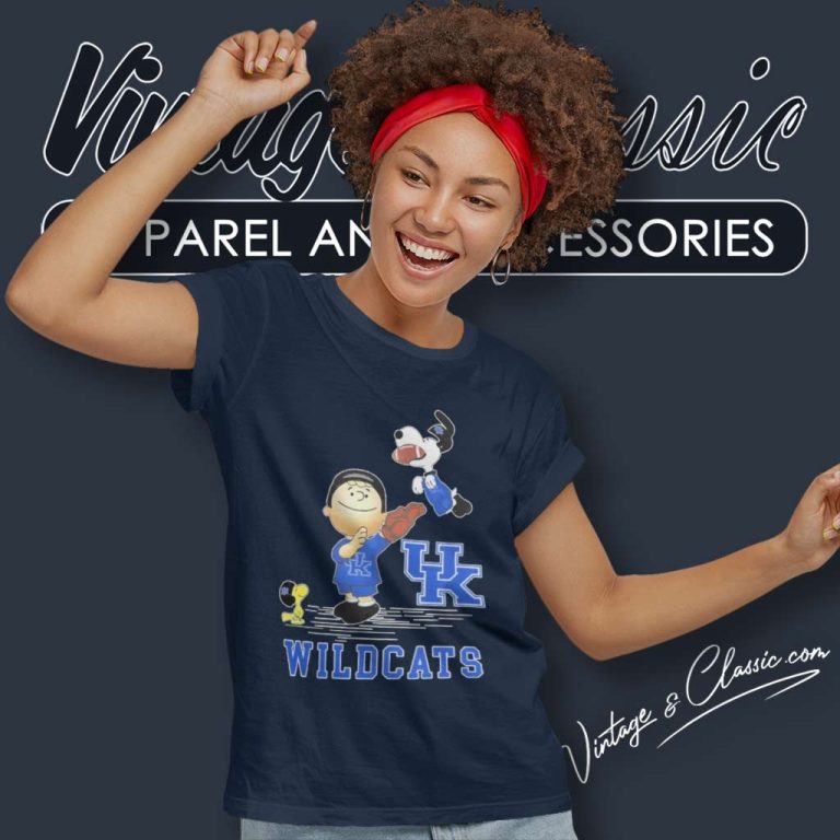 Charlie Brown Snoopy Kentucky Wildcats Christmas Women TShirt Charlie Brown Snoopy Kentucky Wildcats Christmas Women TShirt