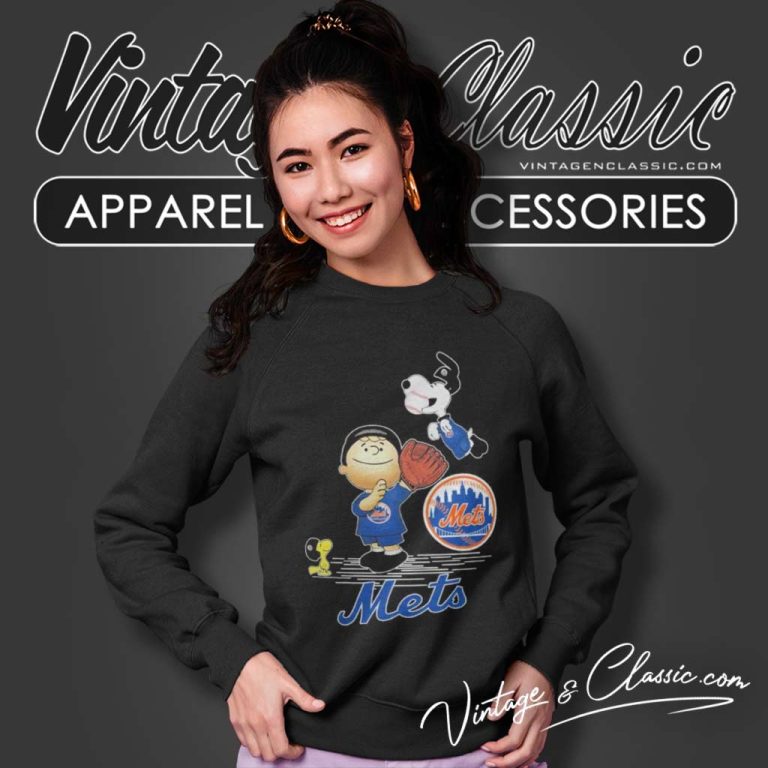 Charlie Brown Snoopy New York Mets Christmas Sweatshirt Charlie Brown Snoopy New York Mets Christmas Sweatshirt