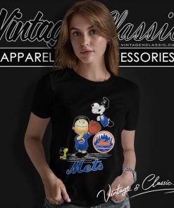 Charlie Brown Snoopy New York Mets Christmas Women TShirt