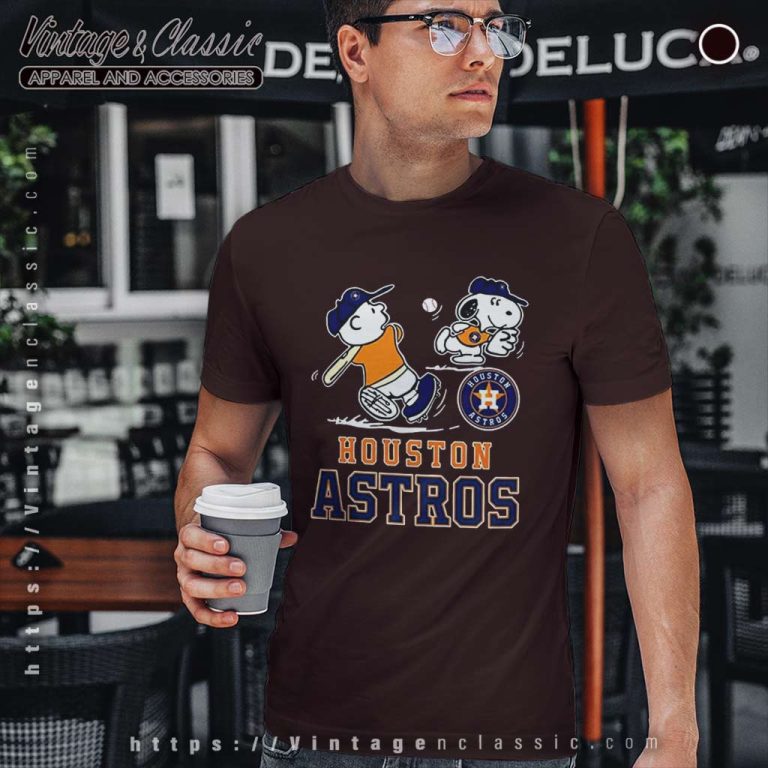 Charlie Brown Snoopy Playing Baseball Houston Astros T Shirt Charlie Brown Snoopy Playing Baseball Houston Astros T Shirt