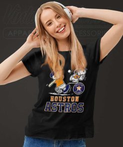 Charlie Brown Snoopy Playing Baseball Houston Astros Women TShirt
