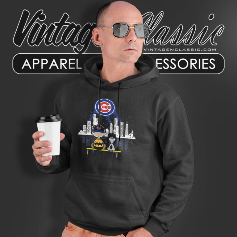 Charlie Brown Snoopy Watching City Chicago Cubs Hoodie Charlie Brown Snoopy Watching City Chicago Cubs Hoodie